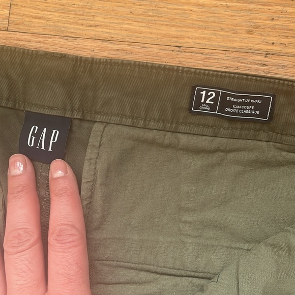 Bundle of GAP Straight Khakis - Picture 3 of 8